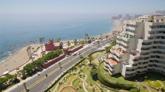 Park Beach Benalmadena Bagian luar foto